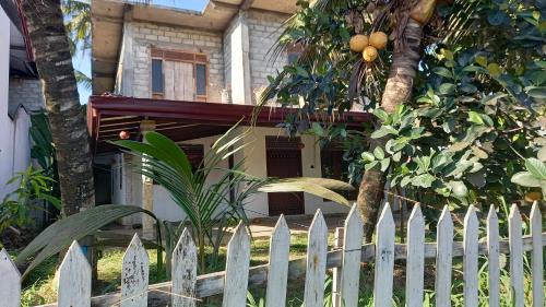 Akurana Apartment | Family Villa Thalpavila