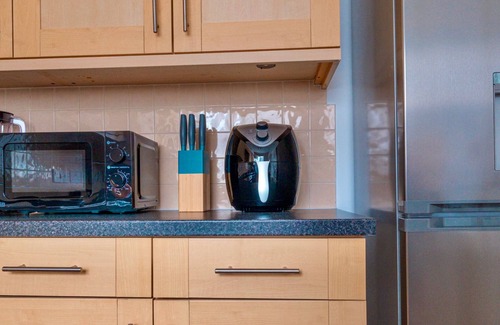 Corby House | FamilyFriendly- PrivateGarden- FreeParking- w/d