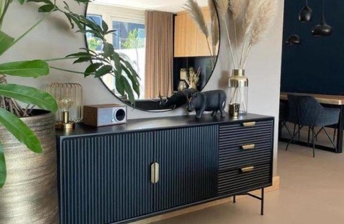 Shyam Nagar Apartment | FamJam Hospitality
