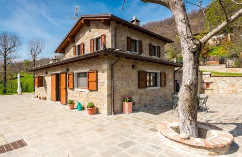 Fanano Villa | Fanano - Panoramic Villa by Alterego