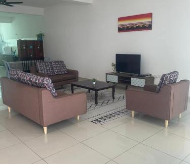 Bandar Sri Sendayan Villa | FangFei Homestay