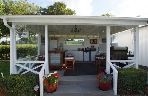 Maungatautari Apartment | Fantail Cottage - 1 of 3 in a country garden bordering a native reserve