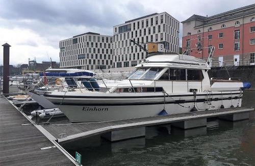 Altstadt-Sued Boat Rental | Fantasie Boot EINHORN