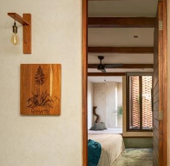Zama Villa | Fantastic 6BR Luxury Penthouse Villa 12ppl Rooftop Pool & Bathtub