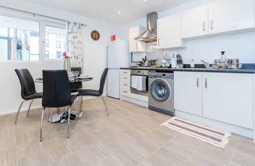Brooklands Apartment | Fantastic Apartment near Romford Station