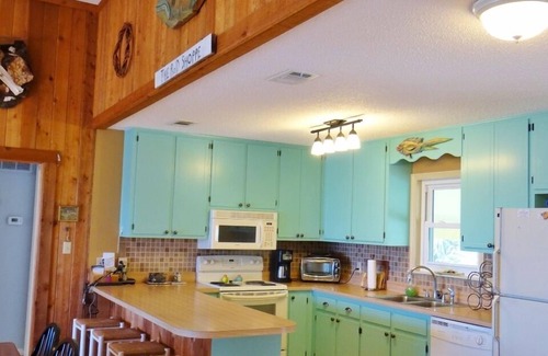 Indian Pass House | Fantastic Beach views, Great house & just steps until your feet are in the sand!