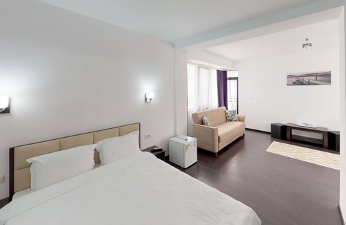 Mamaia-Sat House | Fantastic Black Sea Vacation