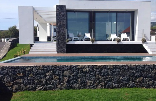 Angra do Heroismo Hotel | Fantastic Casa das Cinco - Azores