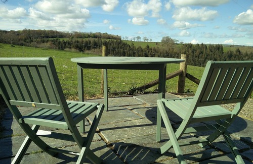 Newchapel Cottage | Fantastic couples escape to the country. Close to the coast in peaceful location