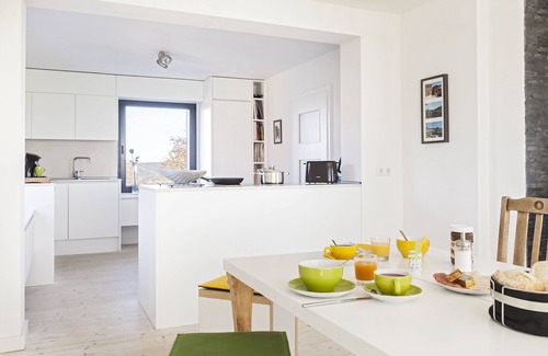 Huertgenwald House | Fantastic holiday home with a beautiful 2 valley view