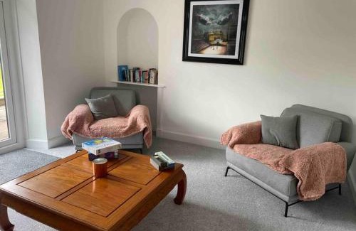 Falkirk Villa | Fantastic home in Brightons, Falkirk.