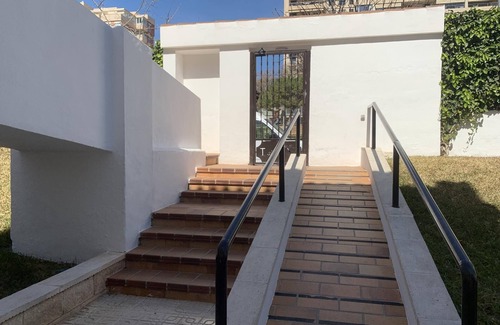 Cabo de las Huertas Cottage | Fantastic house in Alicante. 3 bedrooms + swimming pool - 500m from the beach