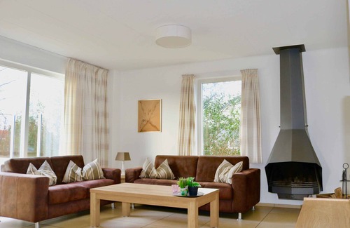 De Koog House | Fantastic location on the lake, Beach Park Texel, house 158