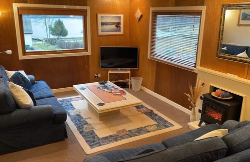 West Laroch House | Fantastic Loch Side Lodge (sleeps 4) nr Glencoe, Fort William, Scottish Highland