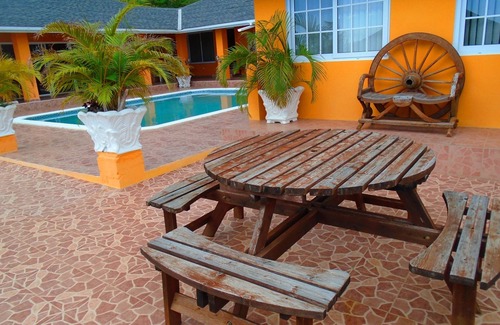 New Hope Villa | Fantastic, spacious villa with a large pool and sea views in a very safe area.