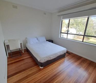 Glenroy House | Fantastic Three Bedroom Home Close to City and Airport