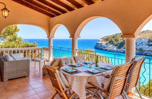 Cala Anguila-Cala Mendia House | Fantastic Villa "Calima" with Sea View, Loggia, Air Conditioning and Wi-Fi