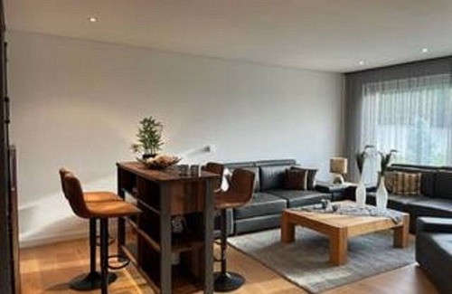 Roesrath House | Fantastic villa with unobstructed views just outside Cologne