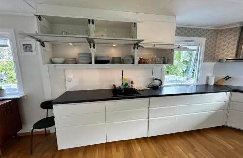 Fevik Villa | Fantastisk opplevelse i sør! Nydelig & avslappende