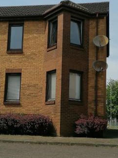 Kirkcaldy Apartment | Faodail, 1 Bed Studio apartment at Ravenscraig Castle and Park