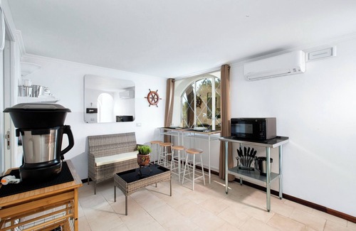 Capri Apartment | <Faraglionensis MonaconeHouse apartment