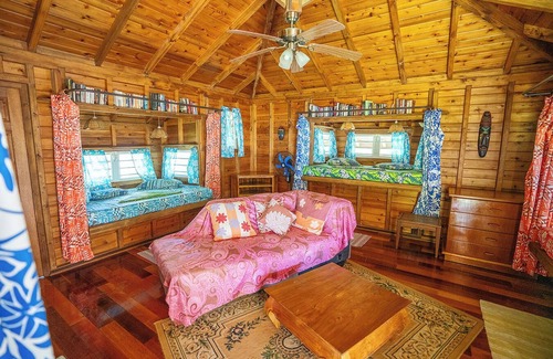 Ha'apiti House | Fare Manu