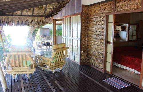 Nu'urua House | Fare Miti Beach view
