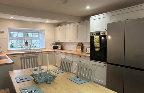 Slate Islands Cottage | Farm Cottage 1 - a spacious house that sleeps up to 8 guests