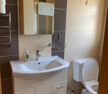 Ballyjamesduff Bed & Breakfast | Farm house
