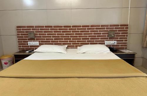 Gorai Hotel | Farm Regency
