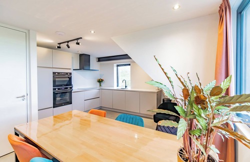 Lutten House | Farm Room Horizon