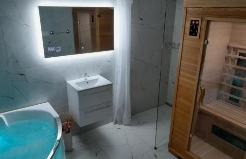 Ljutomer House | Farm Stay Frank Ozmec Wine and Glamping estate