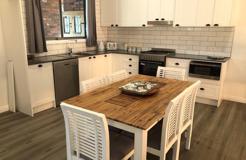 Mindaribba House | Farm Stay Halee Park MAITLAND