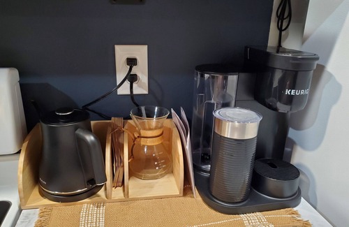 Kossuth Apartment | Farm Stay -Hideaway Haven Farm