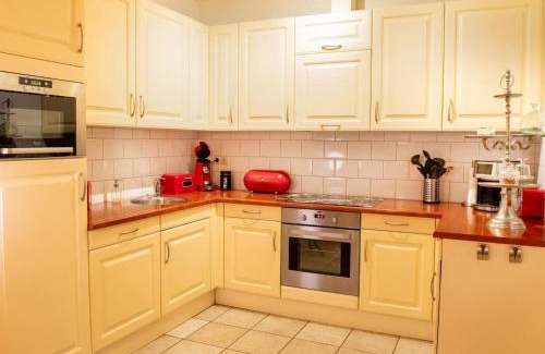 Steenderen House | Farm Stay Near Bronkhorst