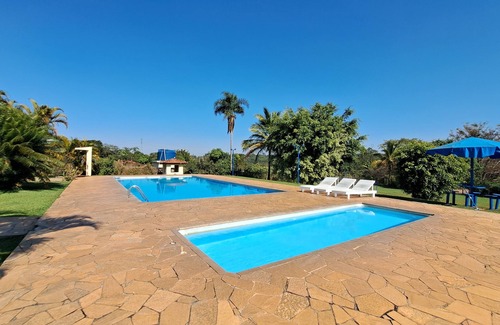 Porto Feliz RV Rental | Farm with 10 rooms. Leisure area. 3 swimming pools. With wifi. Rural region in Porto Feliz