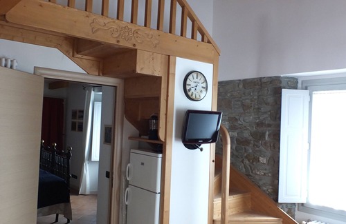 Albareto Apartment | FARM WITH ENCLOSED GARDEN SURROUNDED BY THE WOODS FOR WALKING VIEWS