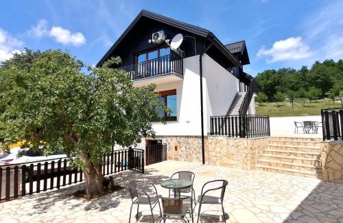 Grabusic Apartment | Farma & Apartmani II OPG Sasa Delic