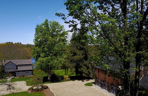 South Berwick House | Farmhouse ∙ 2 bedrooms ∙ 4 guests