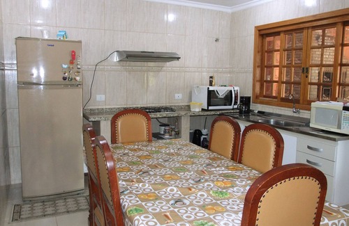 Jarinu House | FARMHOUSE - HIGH STANDARD, HEATED POOL ALL YEAR ROUND, FAMILY GROUPS ONLY.