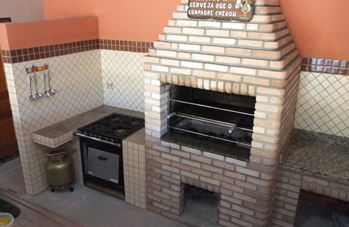 Jarinu House | FARMHOUSE - HIGH STANDARD, HEATED POOL ALL YEAR ROUND, FAMILY GROUPS ONLY.