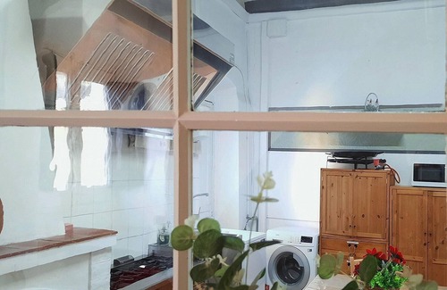 Capellades Cottage | Farmhouse in Anoia near Montserrat Monastery