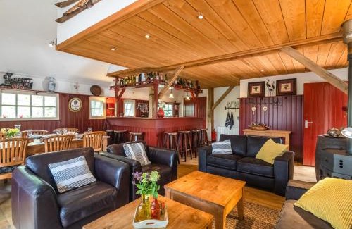 Balkbrug House | Farmhouse in Balkbrug with Sauna