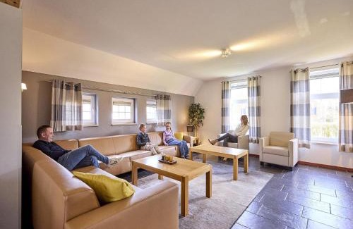 Roggel Villa | Farmhouse in Limburg near Maasplassen