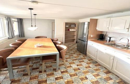 Nederweert-Eind House | Farmhouse in Nederweert near Canal Trails
