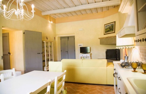 Castiglion Fibocchi Apartment | Farmhouse San Pietro apartment Fern