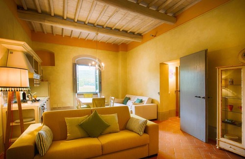 Castiglion Fibocchi Apartment | Farmhouse San Pietro apartment Fern