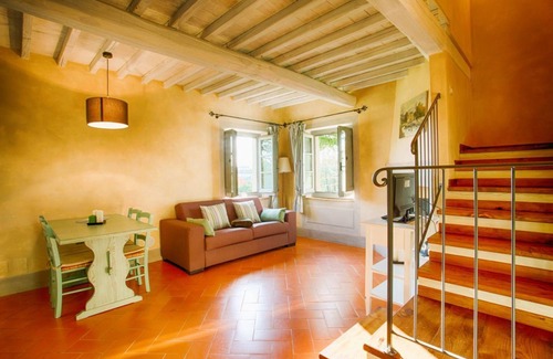 Castiglion Fibocchi Apartment | Farmhouse San Pietro apartment Cypress