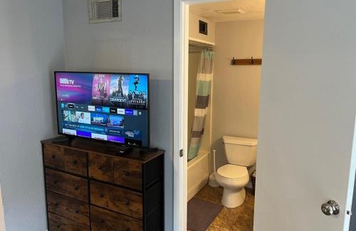 Mound Villa | Farmhouse, Private Pool, Spa and Gym! Waco 30 min