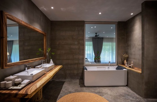 Sameakki Mean Chey Hotel | Farmhouse Resort & Spa